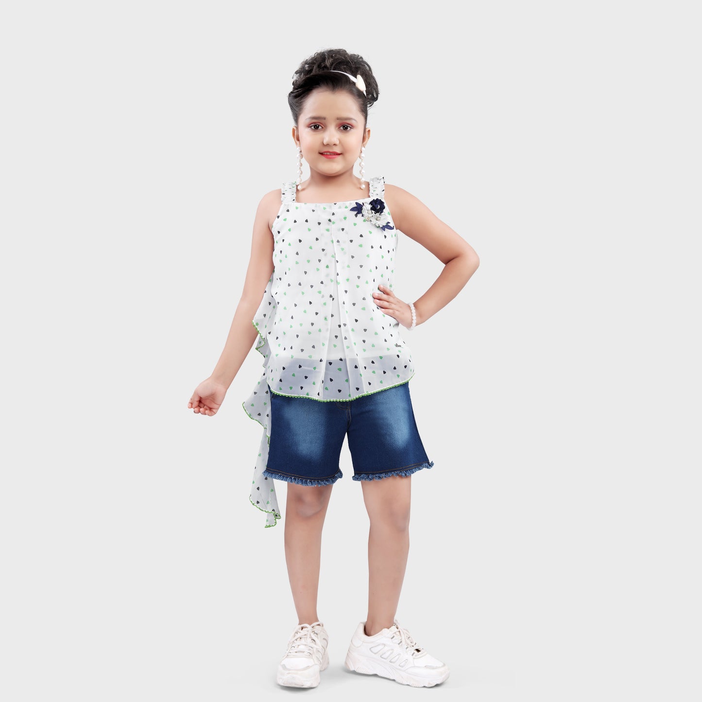 Girls green Shorts Set  - 2739